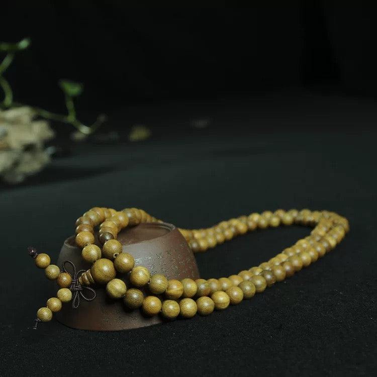 Serene Green Sandalwood Bracelet